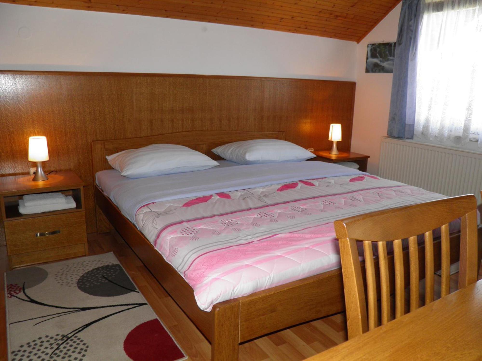 Hotel House Janja Plitvice Seliste Dreznicko Pokoj fotografie